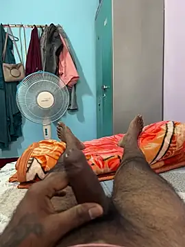 raguram143 online show from February 4, 2025, 7:40 am