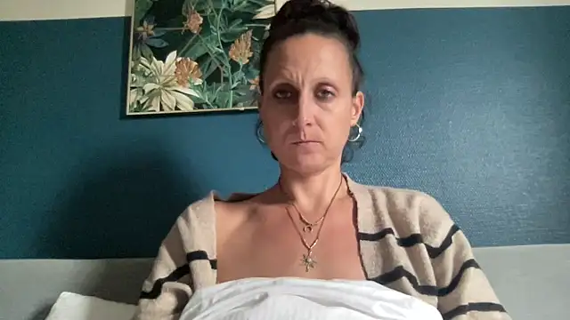 Snapshot of Sexy-Mel chatting on February 19, 2026, 12:23 pm Sexy-Mel online show from February 19, 2026, 12:23 pm