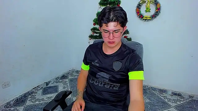 patrik 027 online show from December 3, 2024, 3:09 am