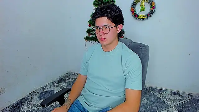 patrik 027 online show from December 3, 2024, 10:40 pm