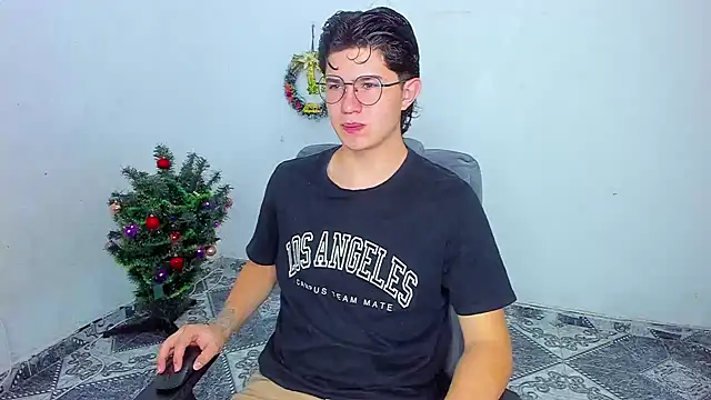 patrik 027 online show from December 20, 2024, 12:49 pm