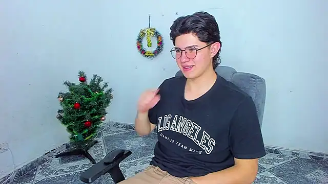 patrik 027 online show from December 20, 2024, 4:25 pm