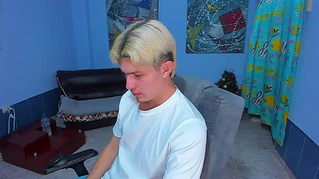 patrik 027 online show from January 18, 2026, 5:17 pm