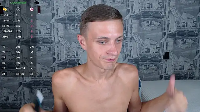 Snapshot of Oliver_Fresh chatting on July 1, 2026, 9:44 am Oliver Fresh online show from July 1, 2026, 9:44 am