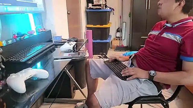 Snapshot of thor000089 chatting on September 28, 2025, 11:21 pm thor000089 online show from September 28, 2025, 11:21 pm