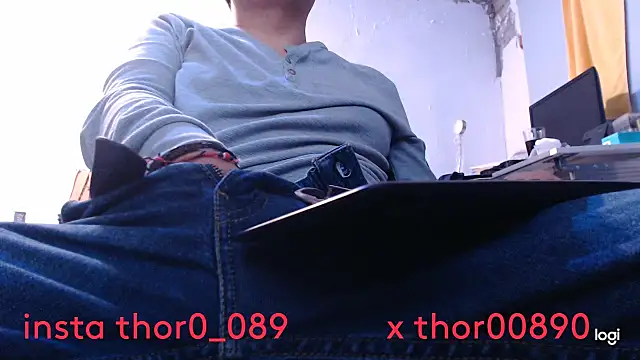 Snapshot of thor000089 chatting on September 30, 2025, 3:22 am thor000089 online show from September 30, 2025, 3:22 am