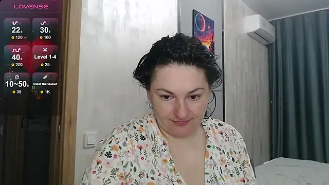 Stacy Davice online show from September 29, 2025, 5:51 pm