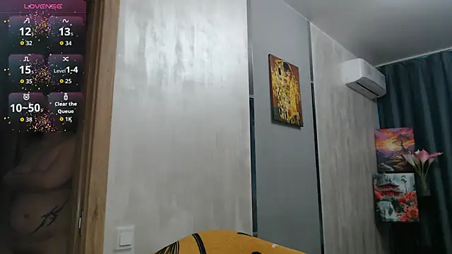 Stacy Davice online show from April 5, 2026, 11:18 am