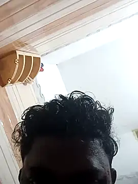 Snapshot of Mallupaiyanaachu chatting on January 5, 2025, 12:09 am Mallupaiyanaachu online show from January 5, 2025, 12:09 am