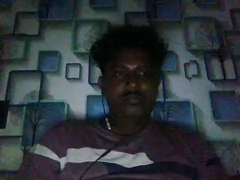 Snapshot of Mallupaiyanaachu chatting on January 23, 2025, 3:54 pm Mallupaiyanaachu online show from January 23, 2025, 3:54 pm