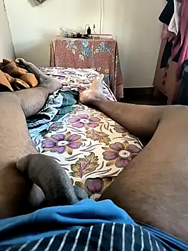 Snapshot of Mallupaiyanaachu chatting on February 7, 2025, 2:29 am Mallupaiyanaachu online show from February 7, 2025, 2:29 am