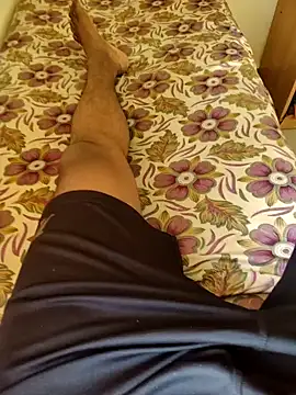 Mallupaiyanaachu online show from December 17, 2025, 2:28 am