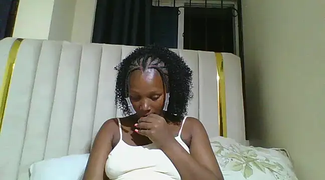 CuteJ online show from February 23, 2025, 7:17 pm