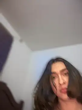 Snapshot of MiahWindsor chatting on March 20, 2025, 10:29 pm MiahWindsor online show from March 20, 2025, 10:29 pm