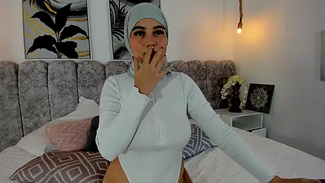 abby rossee online show from October 8, 2025, 12:03 pm