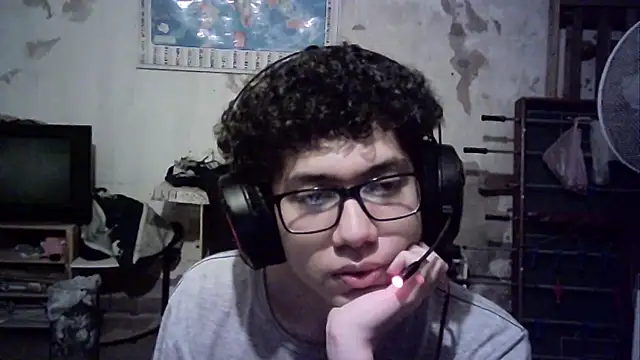 Emv2 online show from October 22, 2025, 6:02 am