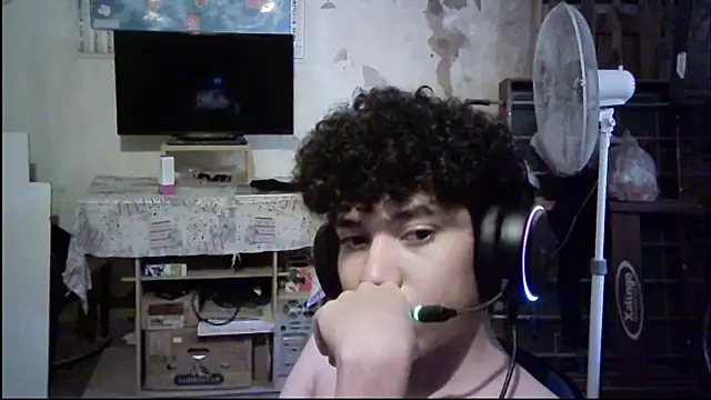 Emv2 online show from February 24, 2026, 6:39 pm