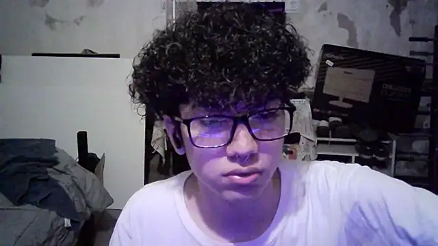 Emv2 online show from March 11, 2026, 4:40 am