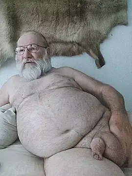SexySantaC online show from June 27, 2026, 5:45 am