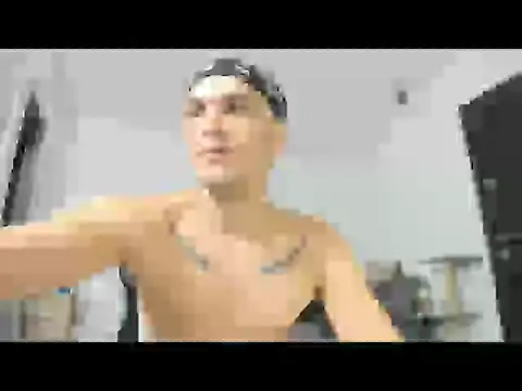 Snapshot of Angelfrank__ chatting on November 16, 2025, 1:06 pm Angelfrank online show from November 16, 2025, 1:06 pm