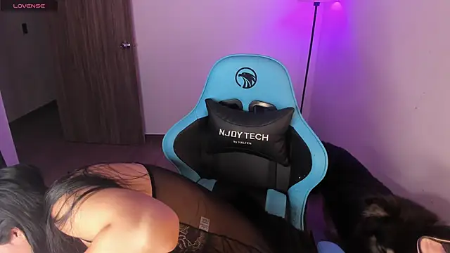 Miss Nicole online show from March 27, 2026, 12:27 am