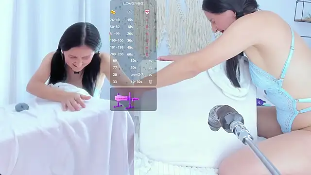 evaa rose online show from March 22, 2026, 2:09 pm