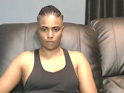 Snapshot of Dominate-stud chatting on January 17, 2026, 2:27 am Dominate-stud online show from January 17, 2026, 2:27 am