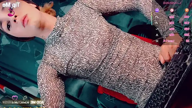 CharlotteBigCock online show from June 4, 2026, 2:23 pm