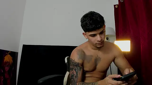 Evan stoner online show from October 7, 2025, 2:20 am