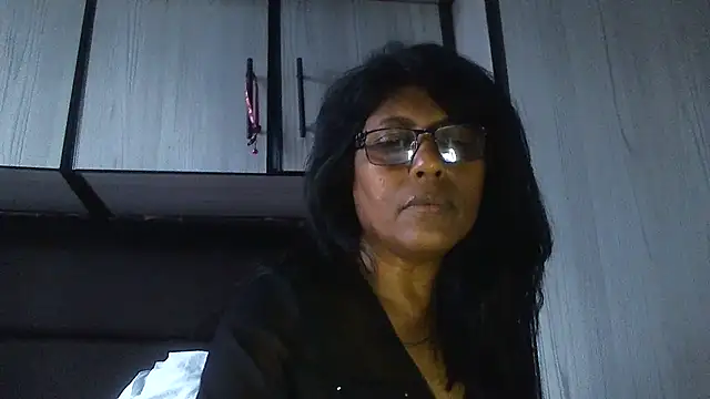 Snapshot of MsAttitude chatting on January 10, 2025, 2:55 pm MsAttitude online show from January 10, 2025, 2:55 pm