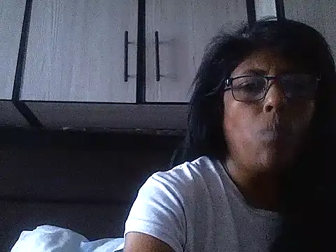 Snapshot of MsAttitude chatting on January 30, 2025, 8:54 am MsAttitude online show from January 30, 2025, 8:54 am