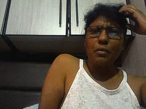 Snapshot of MsAttitude chatting on February 24, 2025, 7:00 am MsAttitude online show from February 24, 2025, 7:00 am
