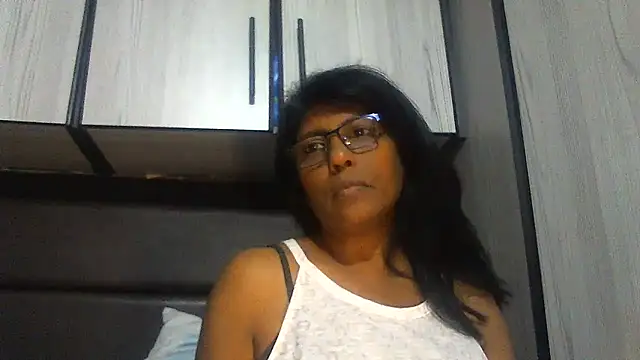 Snapshot of MsAttitude chatting on March 3, 2025, 4:56 pm MsAttitude online show from March 3, 2025, 4:56 pm
