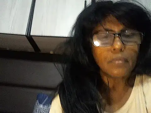 Snapshot of MsAttitude chatting on October 15, 2025, 7:19 am MsAttitude online show from October 15, 2025, 7:19 am