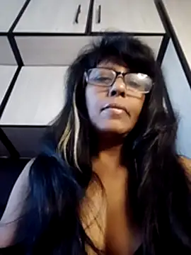 MsAttitude online show from July 8, 2026, 7:57 am