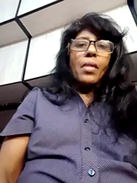 MsAttitude online show from July 30, 2026, 7:18 am