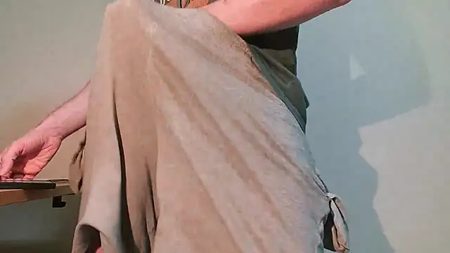 asa92921 online show from April 23, 2026, 6:32 pm