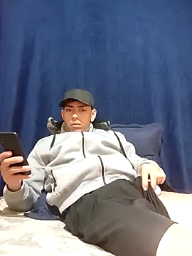 SEBASTHIAN online show from April 12, 2026, 3:11 am