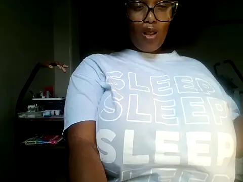 Snapshot of Charlie-Crawford chatting on September 28, 2025, 7:36 am Charlie-Crawford online show from September 28, 2025, 7:36 am