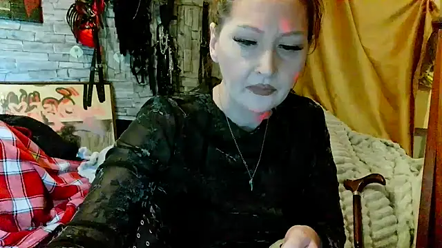 dominatrixredsonyja online show from February 7, 2026, 8:34 pm