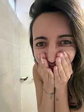 Anny Moore09 online show from April 17, 2026, 12:30 pm