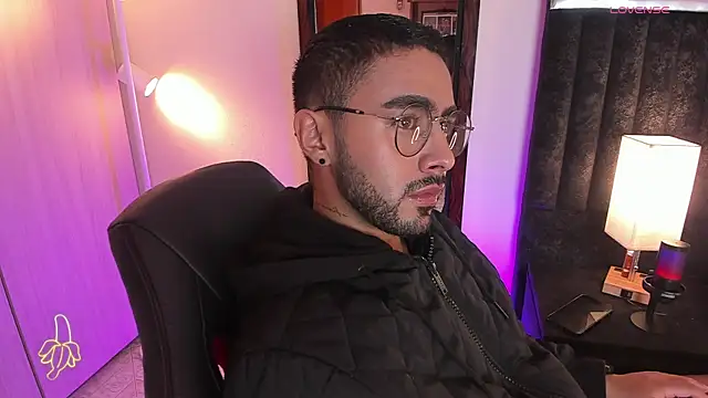 ItsMeEros online show from November 16, 2025, 10:37 pm