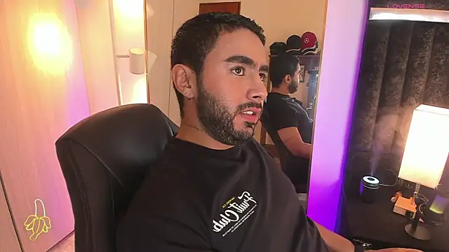 ItsMeEros online show from December 14, 2025, 10:14 pm