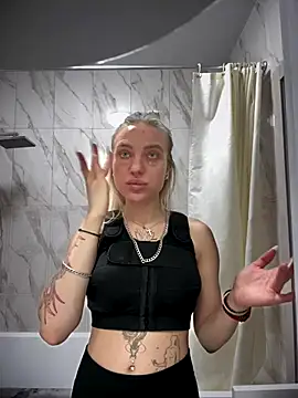 Snapshot of pinkstar_ chatting on October 4, 2025, 7:28 am pinkstar online show from October 4, 2025, 7:28 am