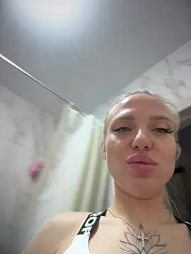 Snapshot of pinkstar_ chatting on November 16, 2025, 5:13 am pinkstar online show from November 16, 2025, 5:13 am