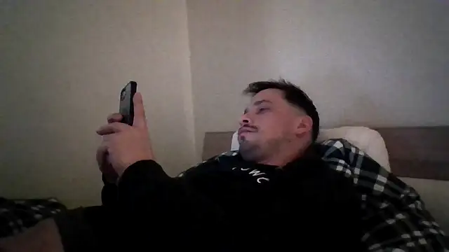 Jonkitzler1 online show from January 11, 2026, 2:55 pm