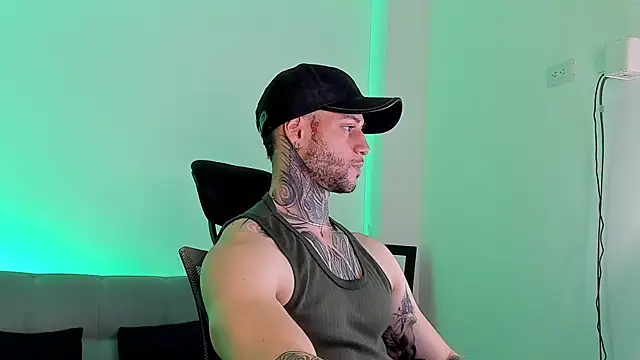  jamesleandros1 online show from July 12, 2026, 5:26 pm