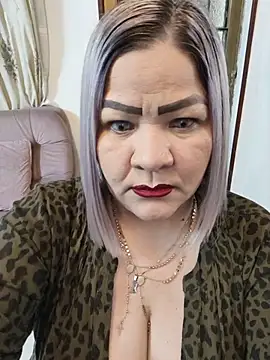 Dalessa Bigtits online show from May 31, 2026, 6:10 am