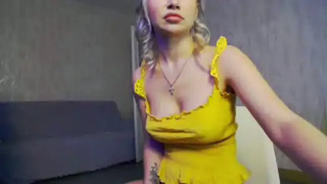 Snapshot of Bellydevilmilky chatting on January 28, 2025, 10:12 am Bellydevilmilky online show from January 28, 2025, 10:12 am