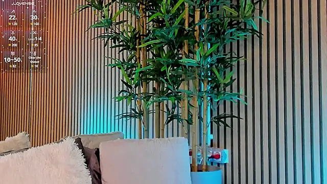 Avril Cyrus online show from February 28, 2025, 1:58 pm